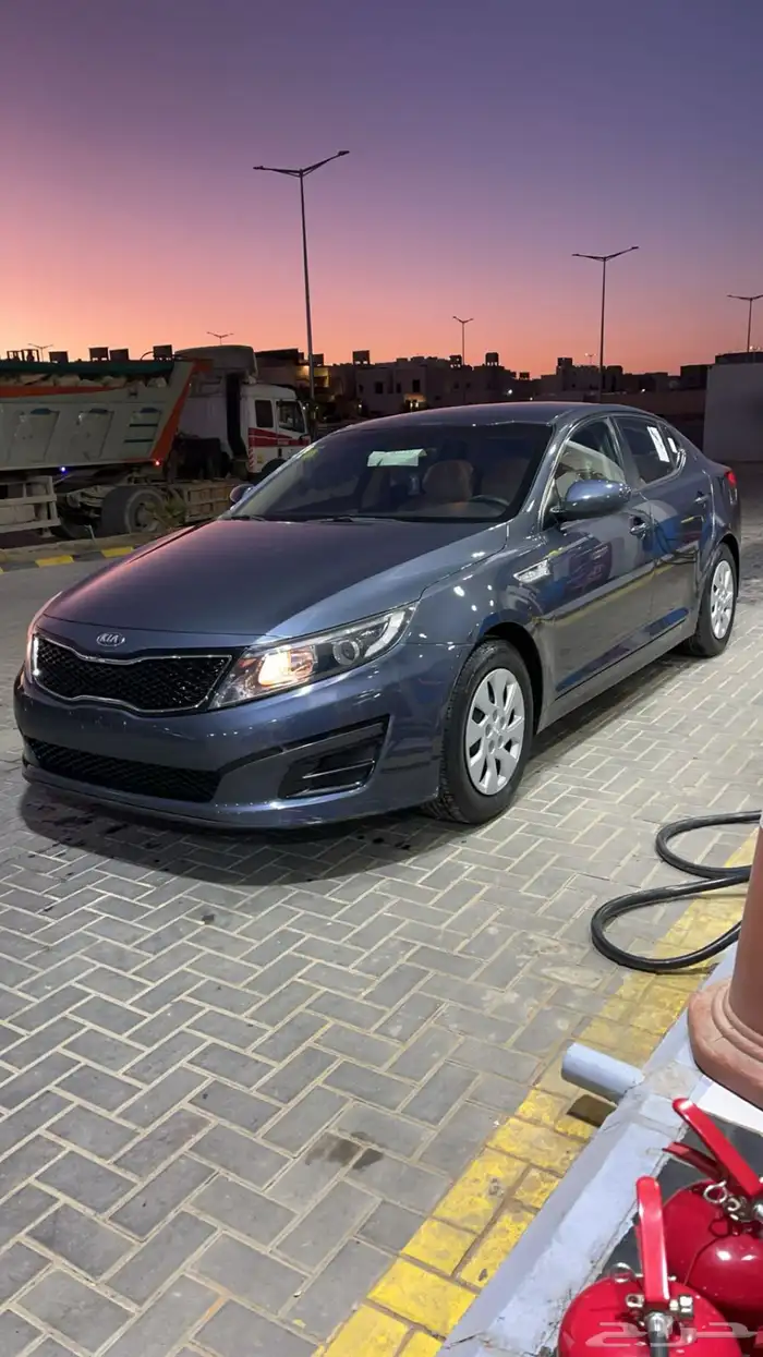 مطلوب اوبتما لون ابيض او تركوازي نضيف 1