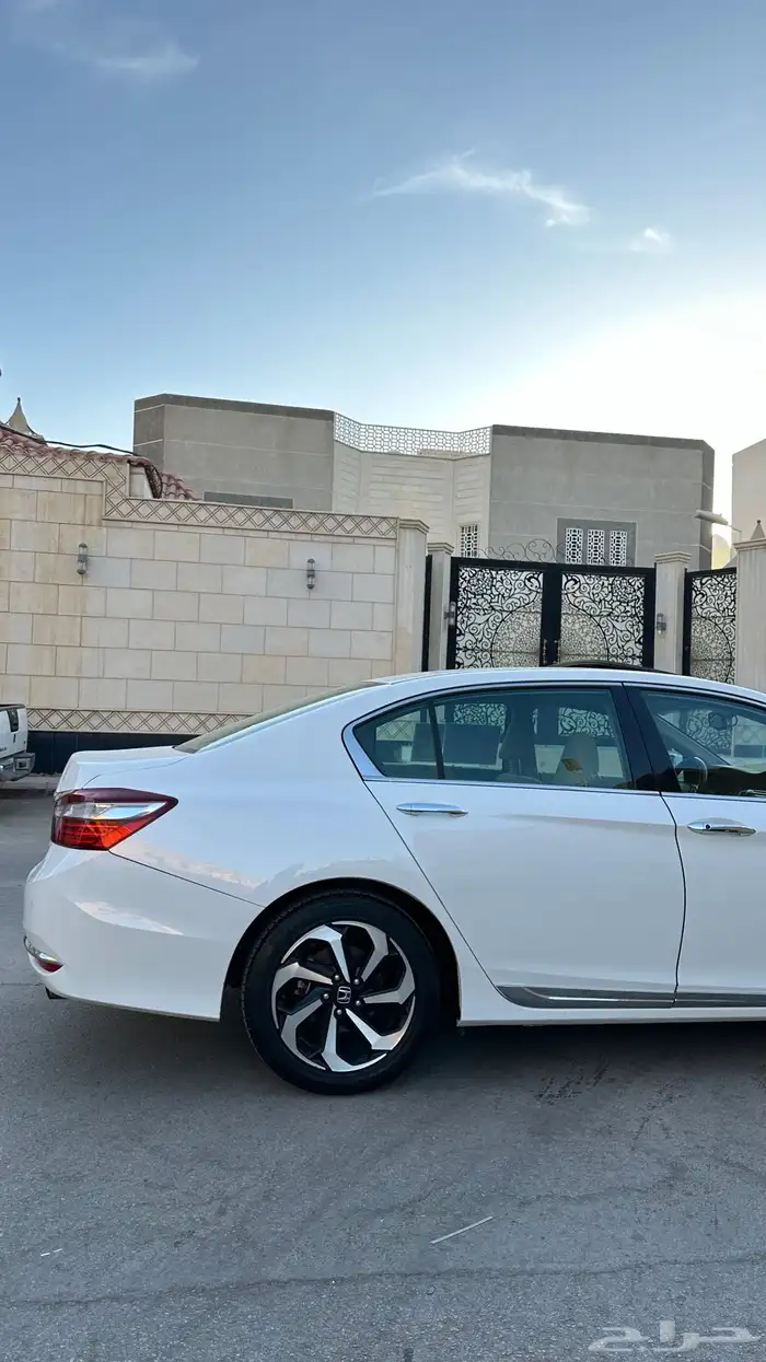 هواند اكورد 17 5