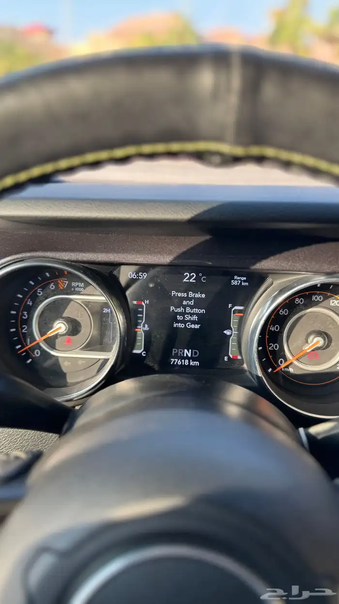 للبيع رانجلر 2021 V6 زيتي بحالة الوكالة 17