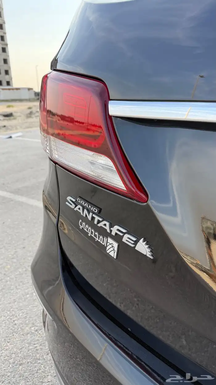 للبيع قراند سنتافي 2019 فل كامل دبل 8