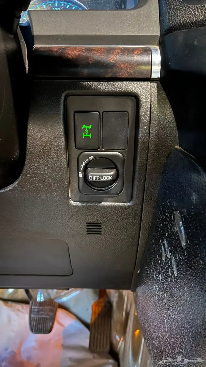 لاند كروز جي اكس ار (2009) 15