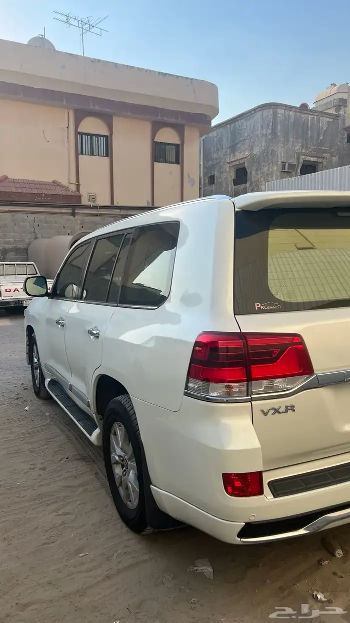 لاندكروزر 2