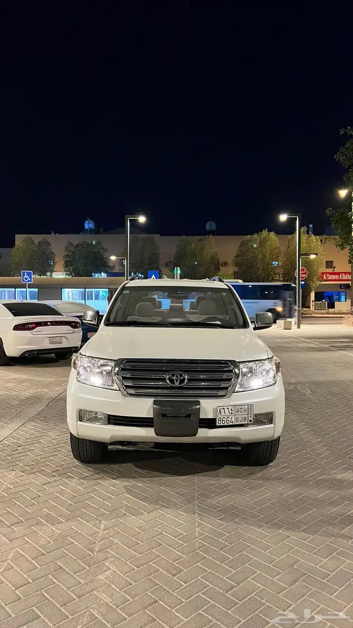 لاندكروزر ((مخزن بحالة الوكاله)) 19