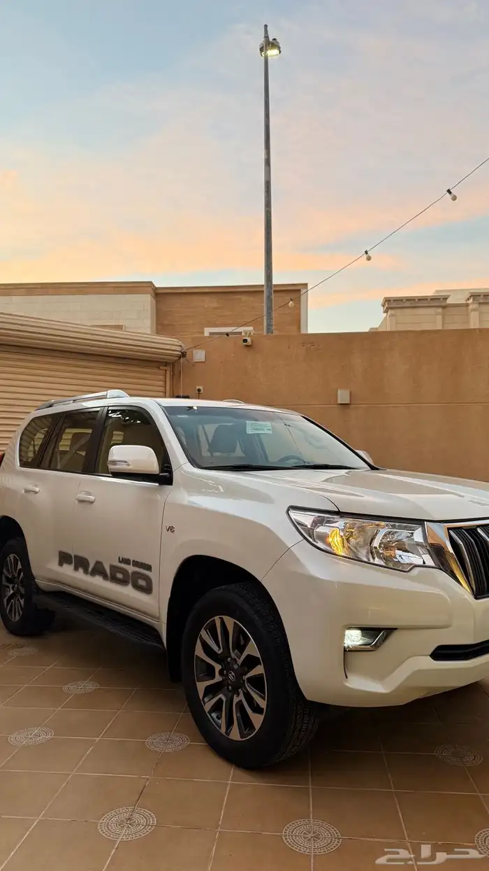 تويوتا برادو موديل 2022 TXL 6سلندر 10