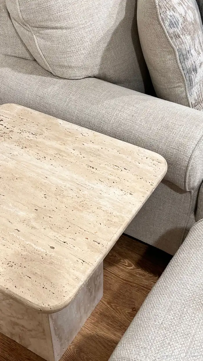 كنب اشلي وطاوله ركن وستاير 1