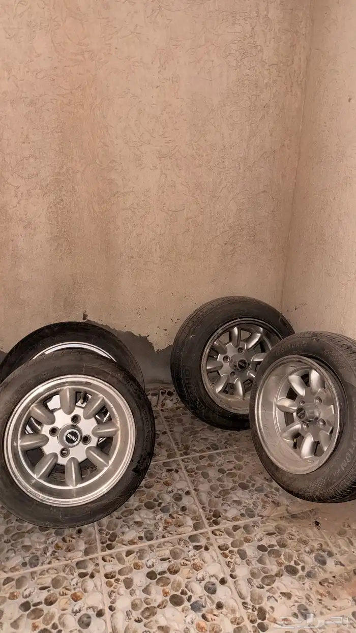 جنوط ميني كوبر كلاسيك مقاس 13 نظيفه 0