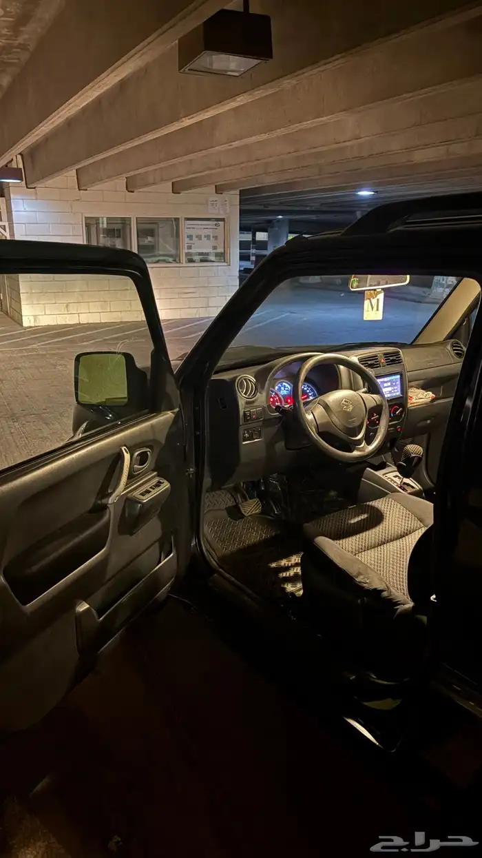 سازوكي جميني 2015  Suzuki Jimny 4