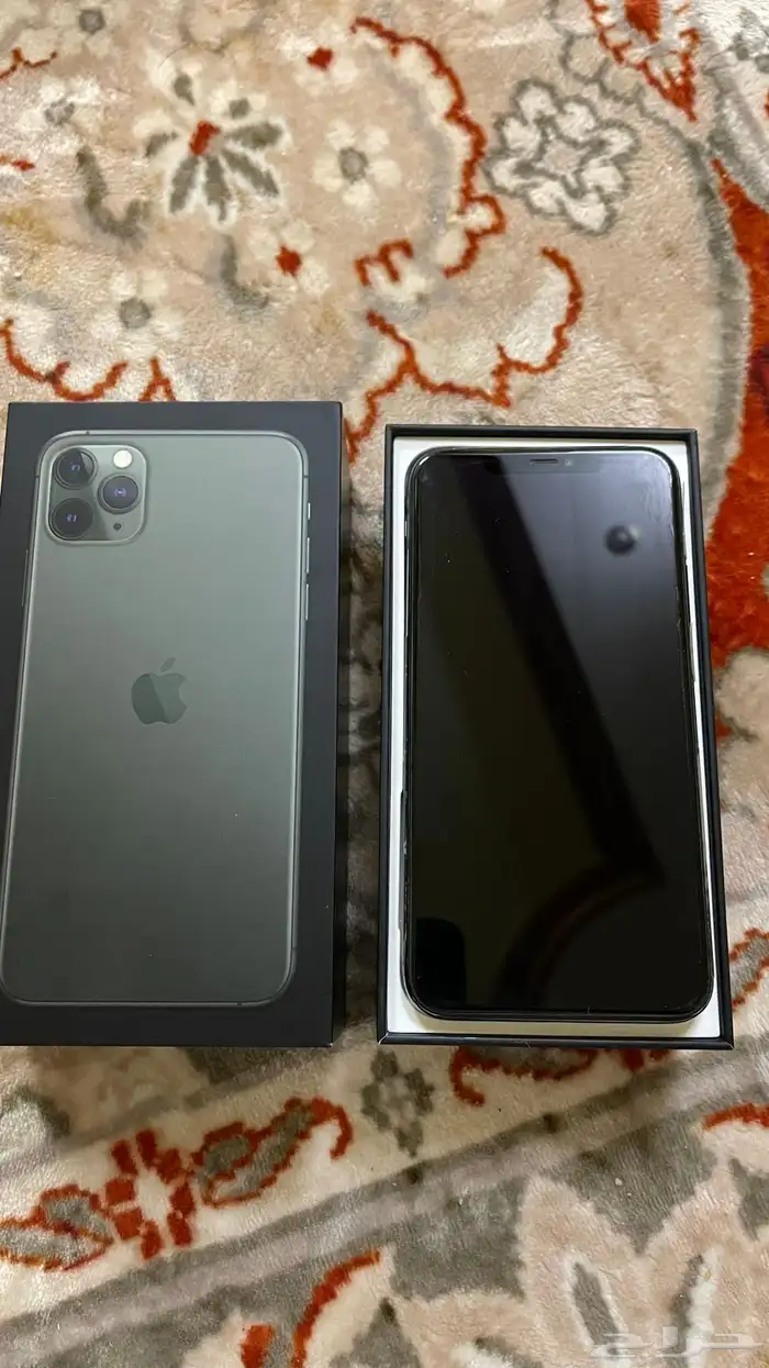 للبيع آيفون 11 برو ماكس 0