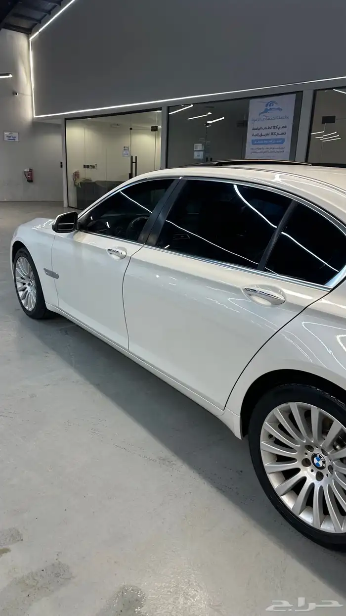 بي ام الفئة السابعة 2014 12