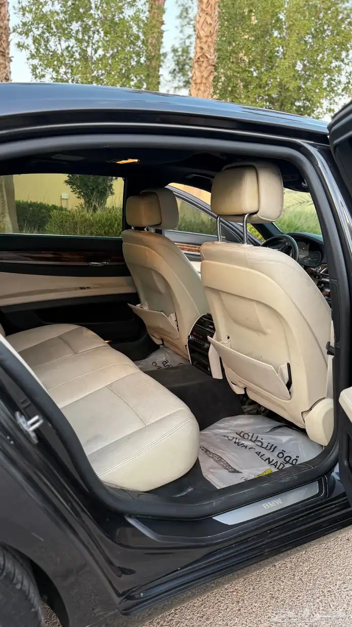 بي ام دبليو 730 مديل 2014 21