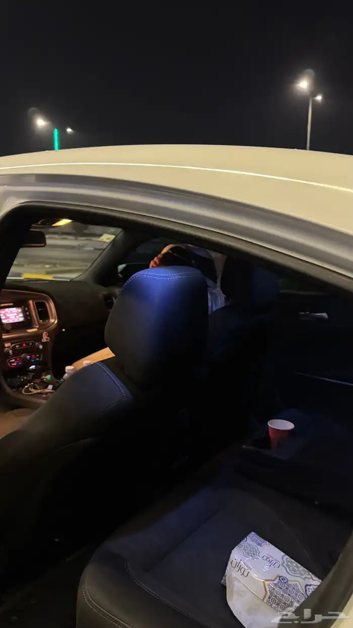 دودج تشارجر 2015 للبيع 6