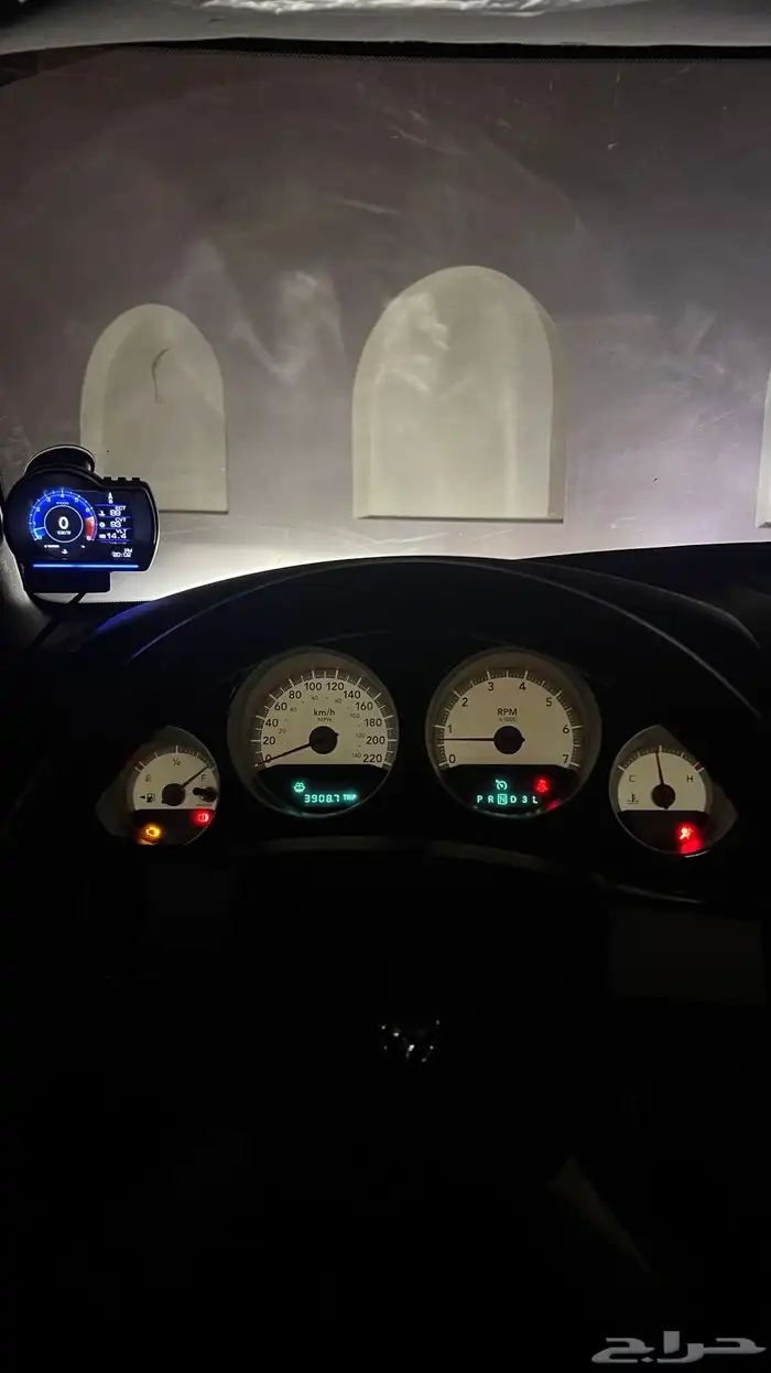 دودج تشارجر 2009 V6 12