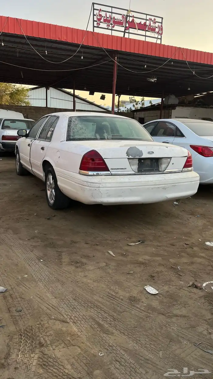 فورد فكتوريا 2008 فل الفل تشليح قطع 10