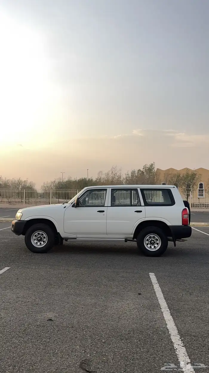 جيب نيسان باترول موديل 2006 ماشي 116 محركات وبدي شرط 0