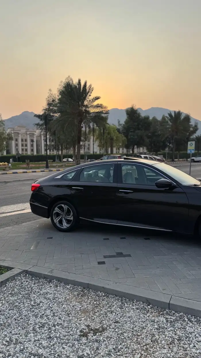 هوندا اكورد 2018 مخزن فل الفل 24