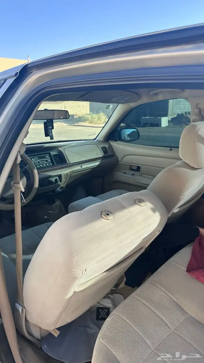 فورد فكتوريا 5