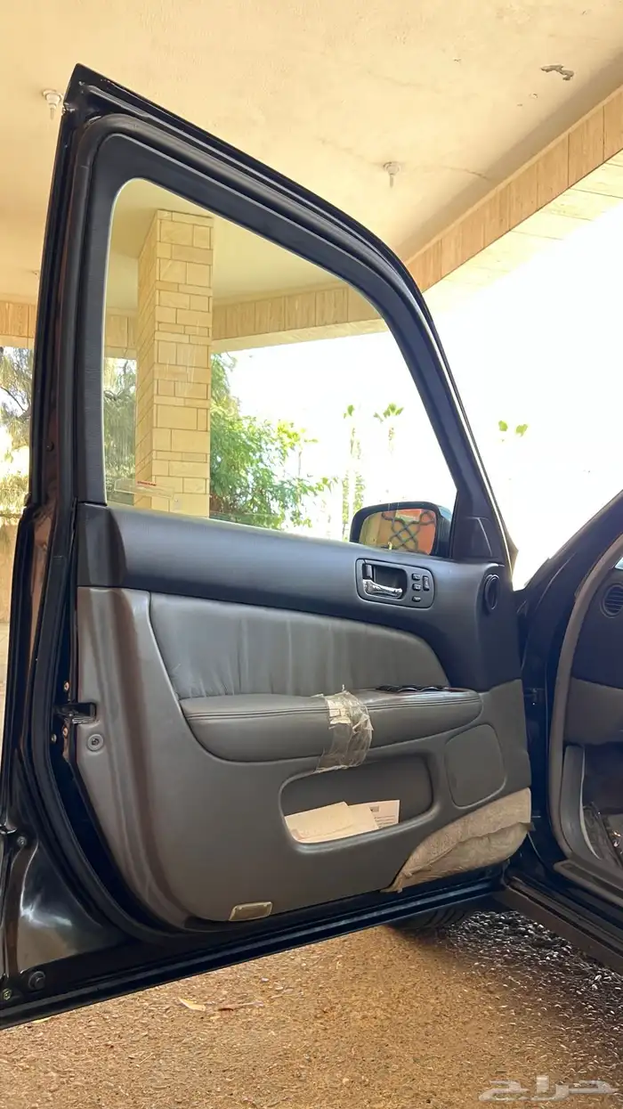 لكزس 400 مخزن 28