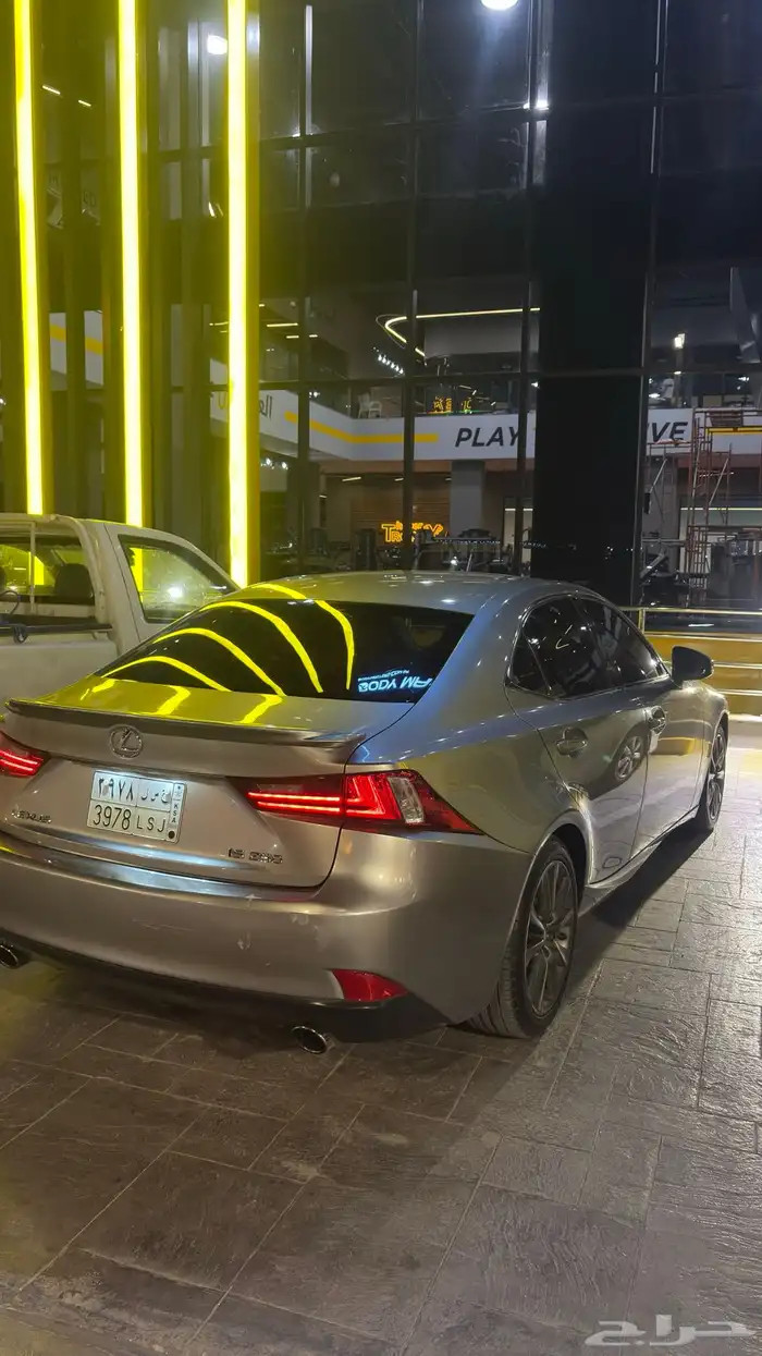 لكزس is 250 2014 للبيع او للبدل 3