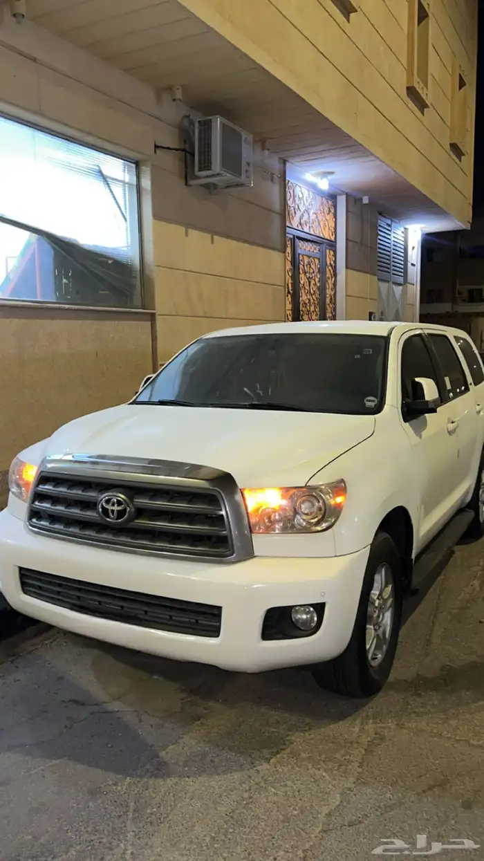 تويوتا - سكويا - 2010 - نظيف جدا 0
