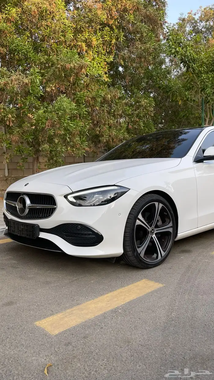 مرسيدس C300 2024 عداد 11 الف km ضمان الجفالي إلى 2026 7