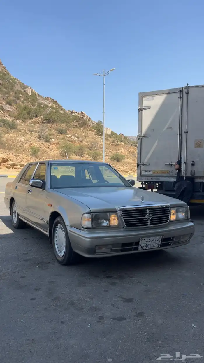 للبيع سيدريك 99 3