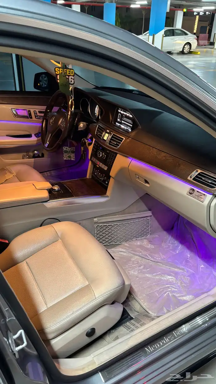 Mercedes Benz E350 2015 10