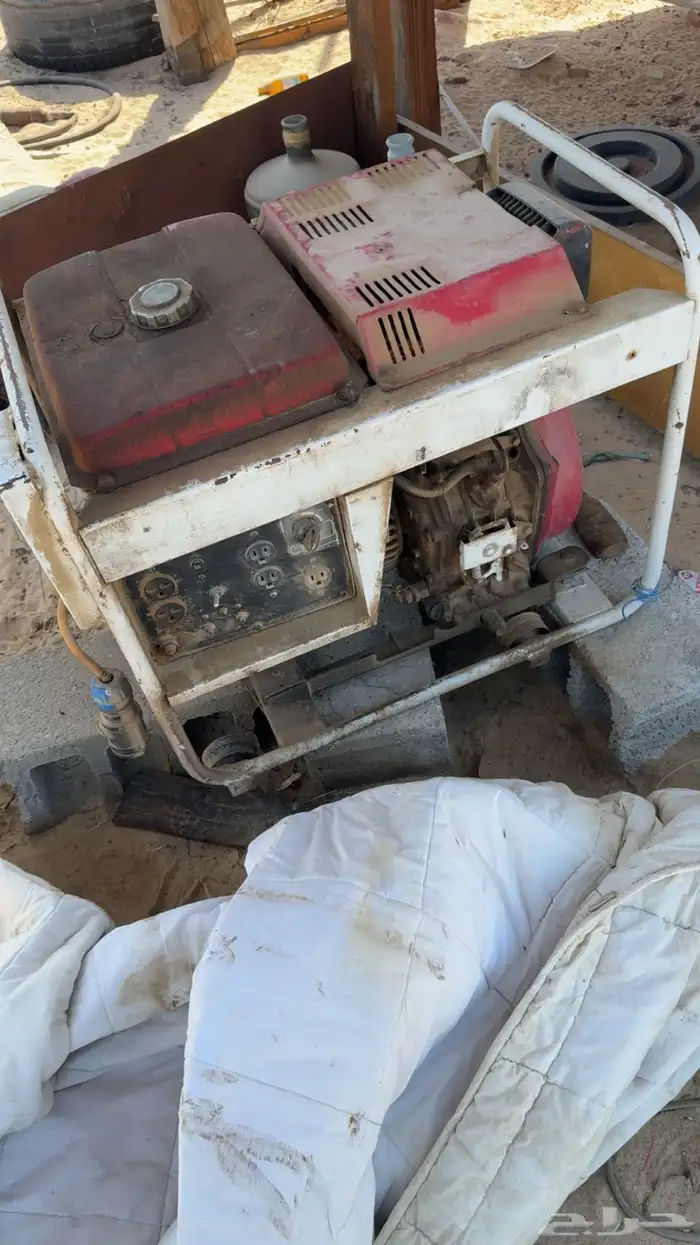 شبوك ومواصير وخشب للبيع 7