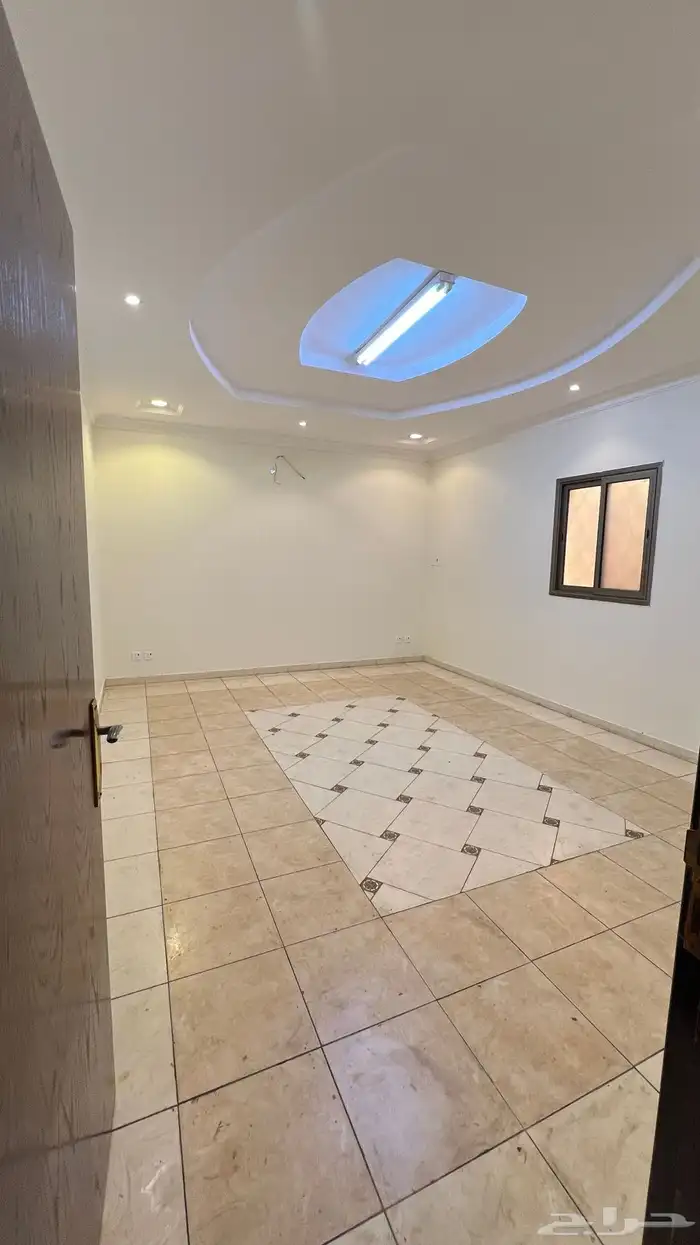 شقه ارضيه للايجار بالدمام 0