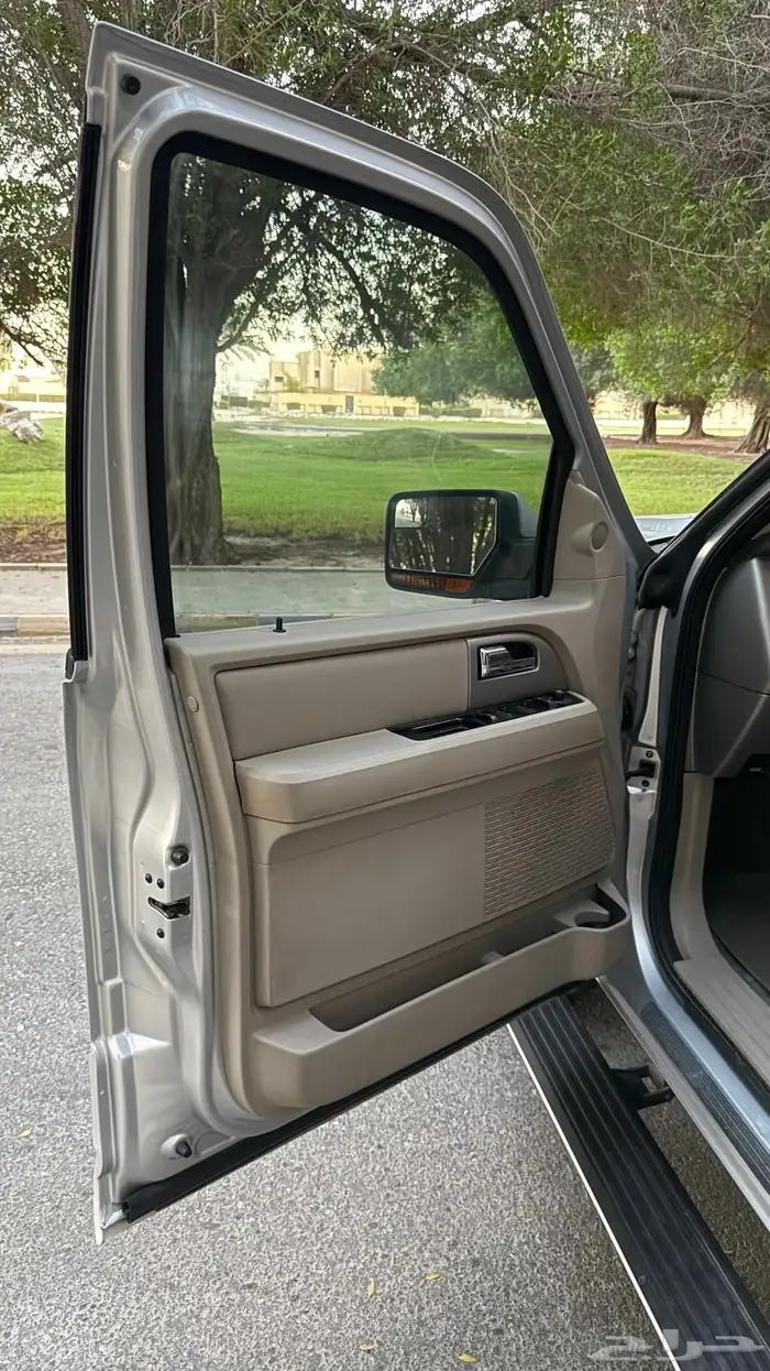 فورد اكسبدشن-2014-لمتدد فل كامل- دبل-(( مخزن ))-شبه وكالة 67