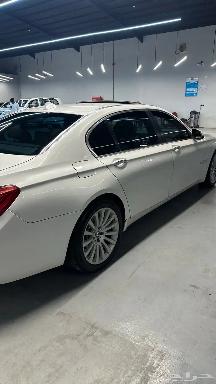 بي ام الفئة السابعة 2014 7