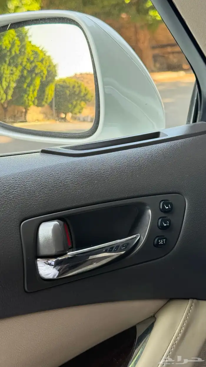 لكزس ES -350- 2012 39