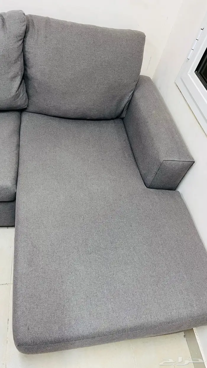 كنبه عموله حاله ممتاذه مع طاوله 1