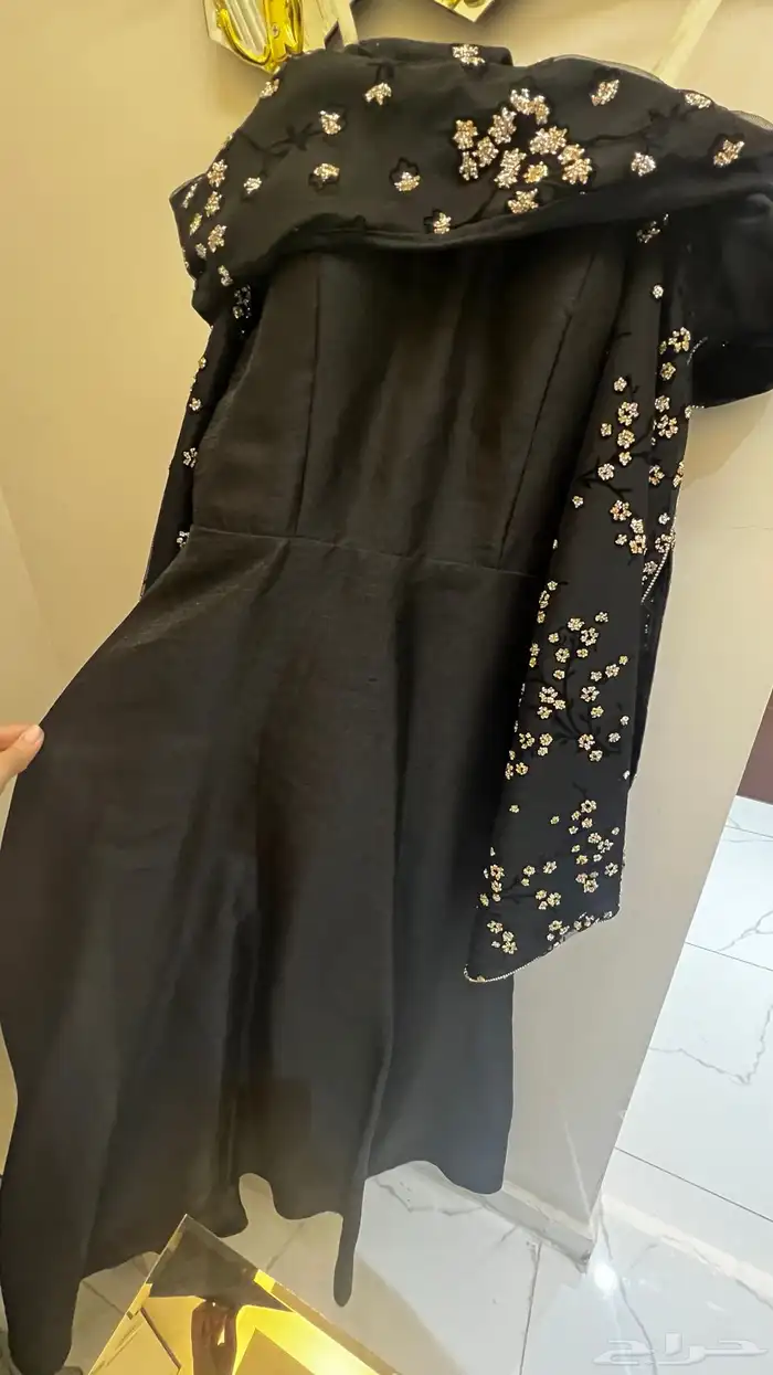 فستان اسود 2