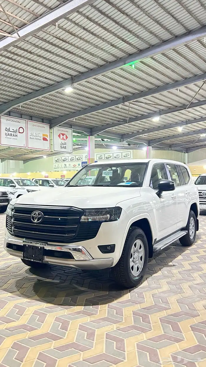 تويوتا لاندكروزر 2025 هدد تنفس طبيعي أقل سعر 1