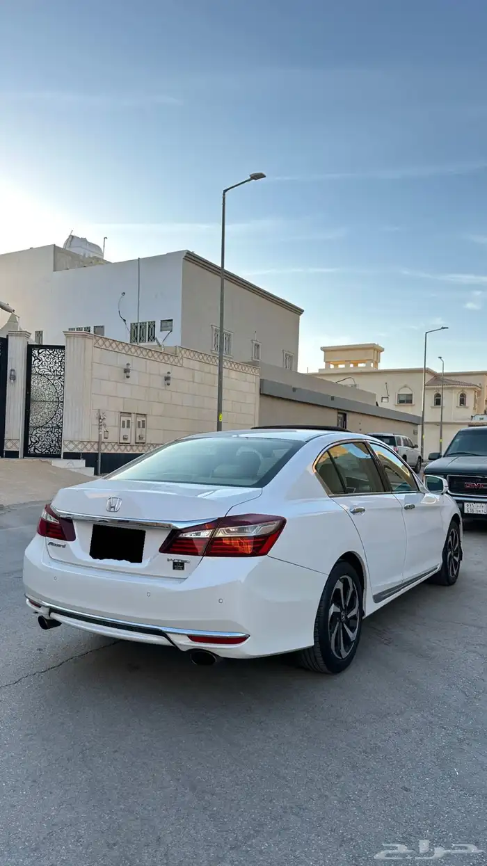 هواند اكورد 17 1