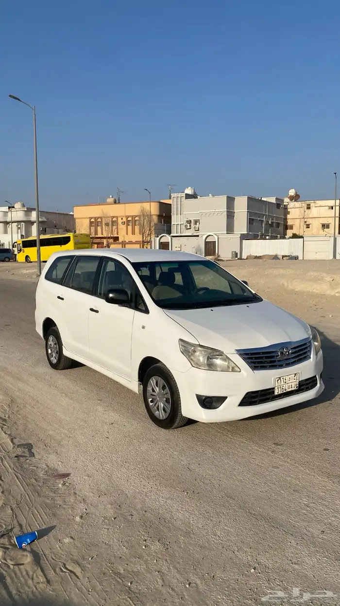 انوفا للبيع سعر 28 الف قابل للتفاوض 2