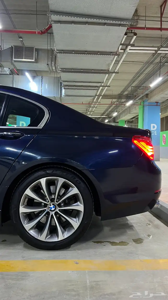 BMW 730il - 2015 ممشى (187الف) نظيف جدا للمستخدم 30