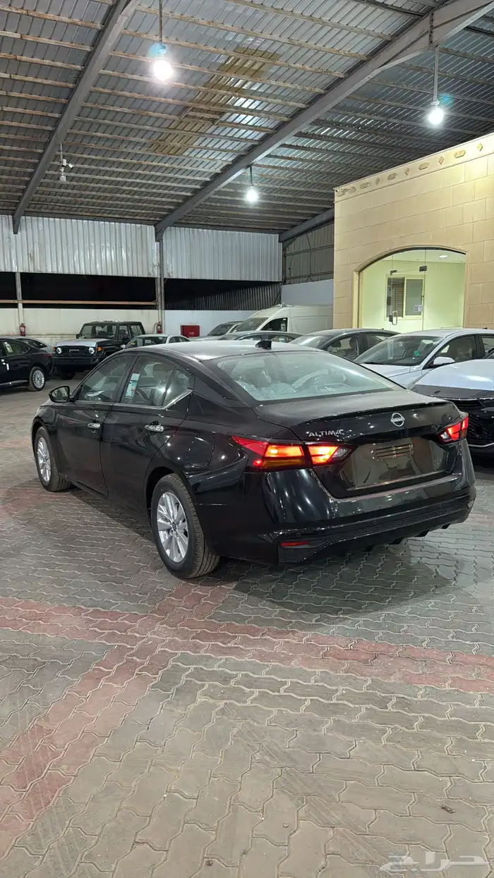 نيسان التيما فئة S ستاندر بنزين 2025 3