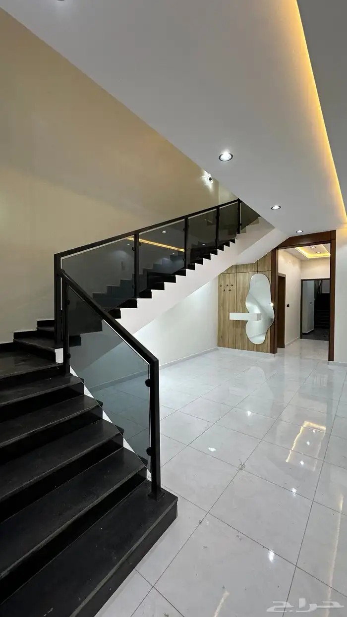 شقق وارواف للبيع خميس مشيط حي الطلح 28