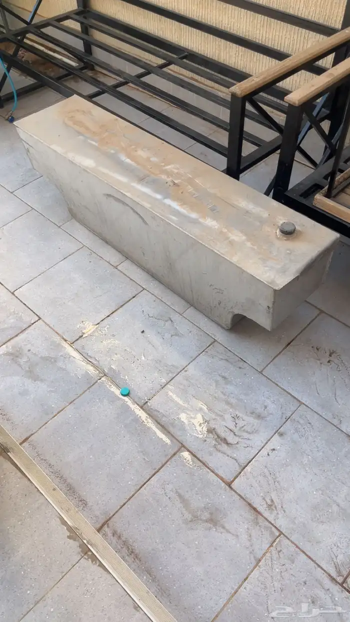 خزان ماء للسياره 0