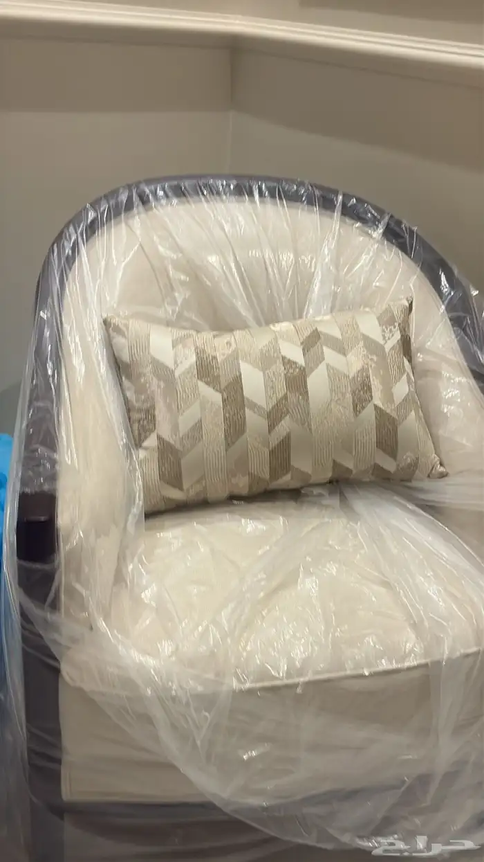 كنب رافي فخم يناسب كل ديكورات ليس فيه أي عيب جديد 2