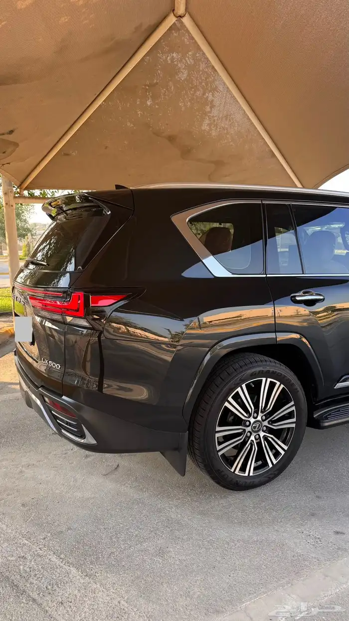 جيب لكزس 2023 7