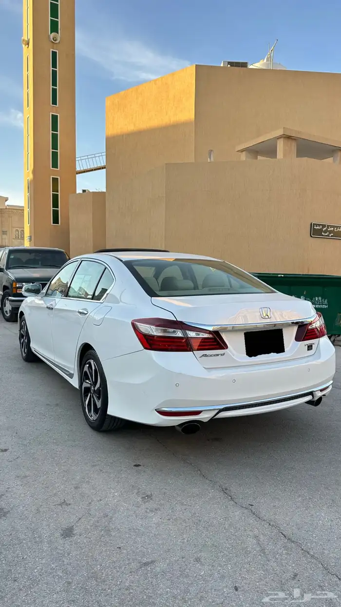 هواند اكورد 17 3