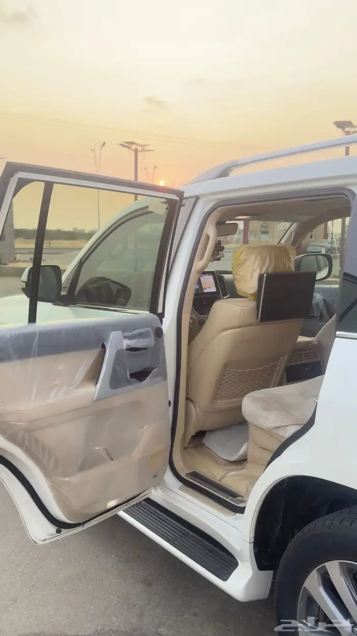 لاندكروزر 2017 هدروليك VX.R 12