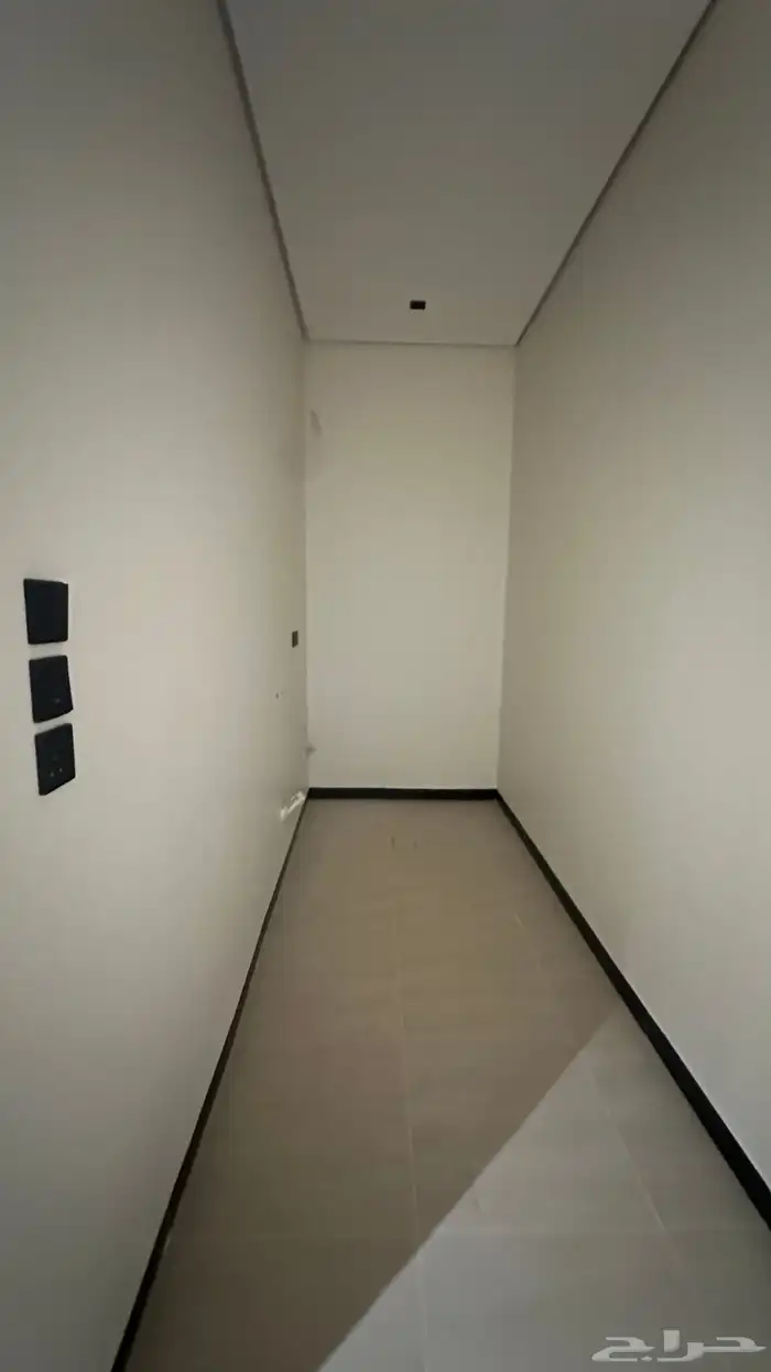 للبيع فيلا حي اشبيلية 10