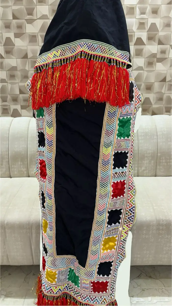 قناع (عباية) 0