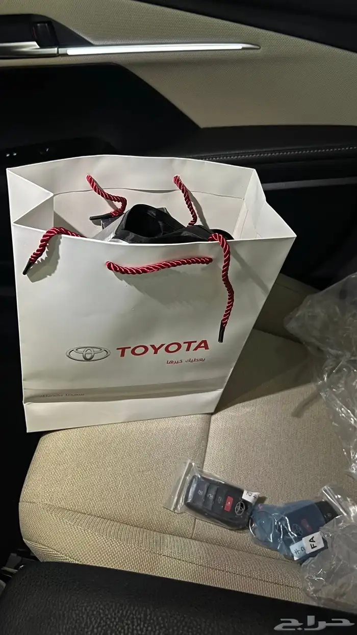 كامري اصفار السعر اقل من السوق 8