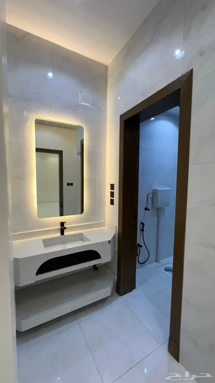 شقق وارواف للبيع خميس مشيط حي الطلح 37