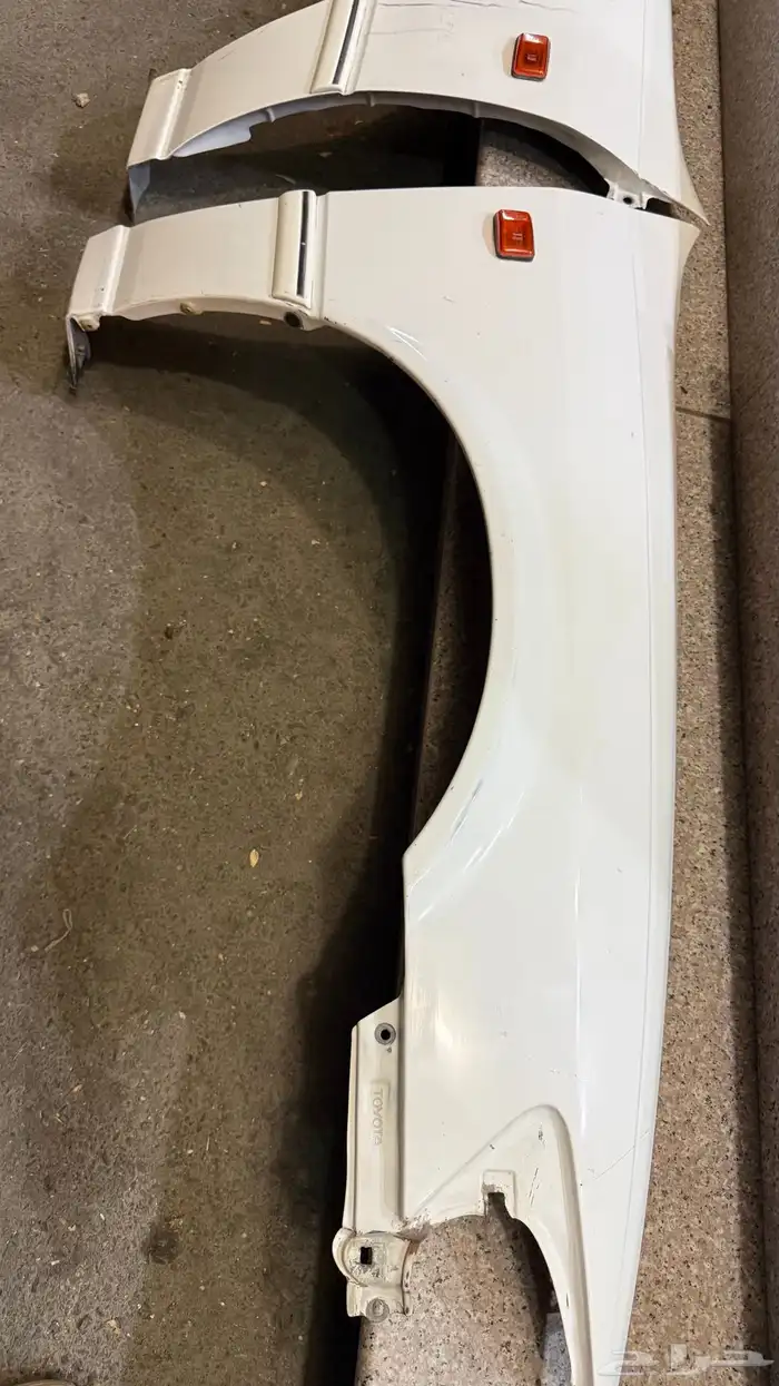 رفارف كامري 2002 ابيض بلد 1