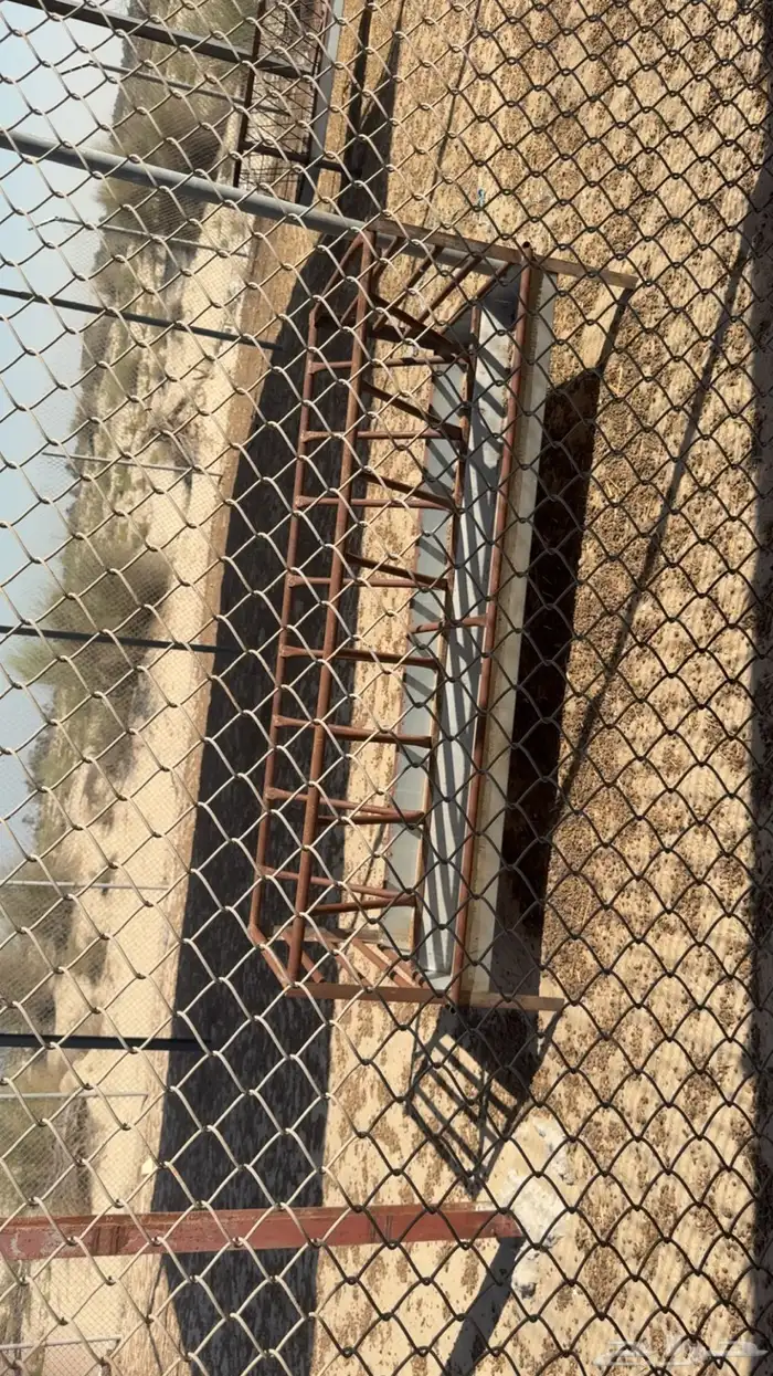 شبوك ومواصير وخشب للبيع 0